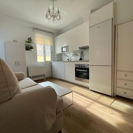 Apartamento Giulia Sevilla Bagian luar foto